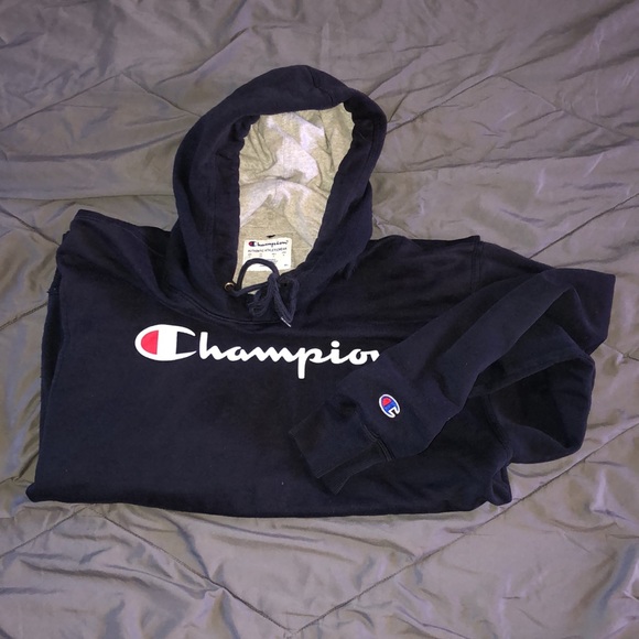 Champion Sweatshirt - Picture 4 of 4
